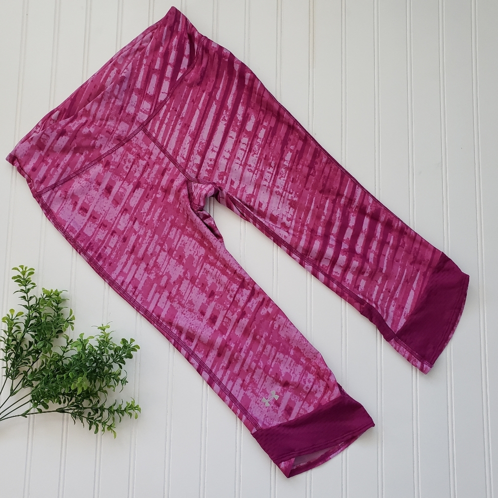 Under Armour Compression Leggings Heat Gear Pink Cropped size Medium